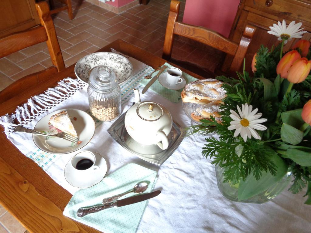 La Locanda Dell'Olmo Orvieto Buitenkant foto